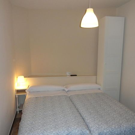 Hostal Alistana Madrid Extérieur photo